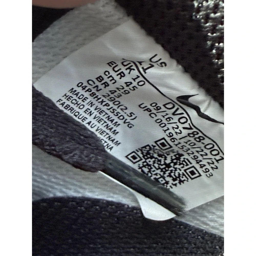 Nike AIR FORCE 1 LOW 07 Black/White - MENS - New - Size 11